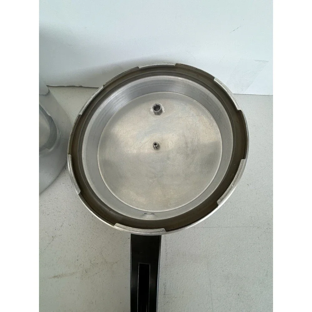 Vintage Mirro-Matic 4 Qt Pressure Cooker M-0294 w Rack Jiggler Aluminum USA